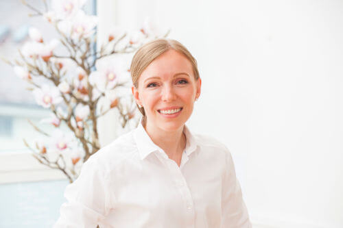 Dr. Mandy Scheunchen